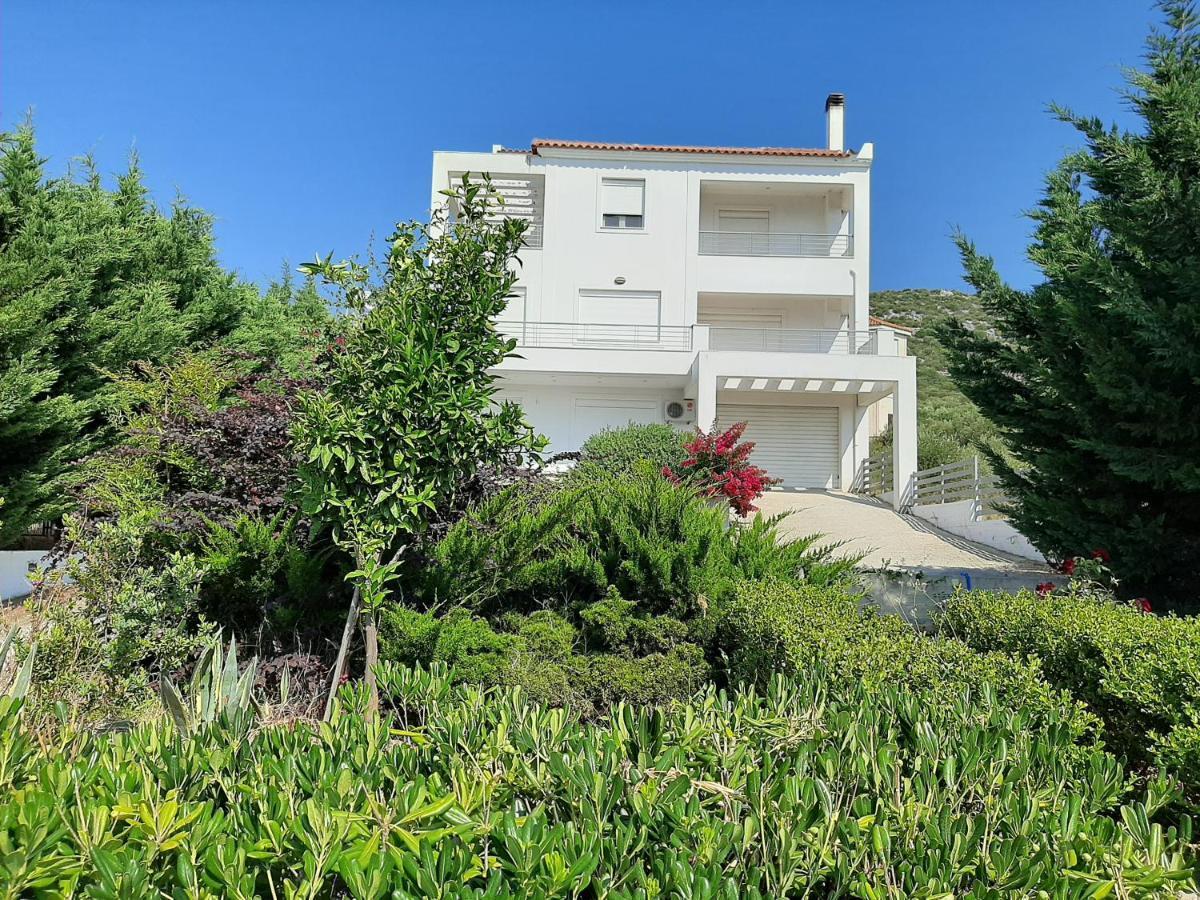 Aliveri Flat With Sea View Buitenkant foto