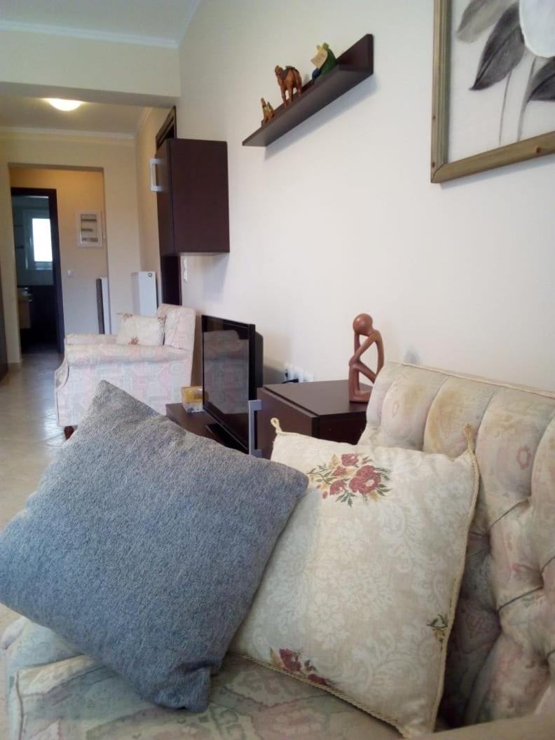 Aliveri Flat With Sea View Buitenkant foto