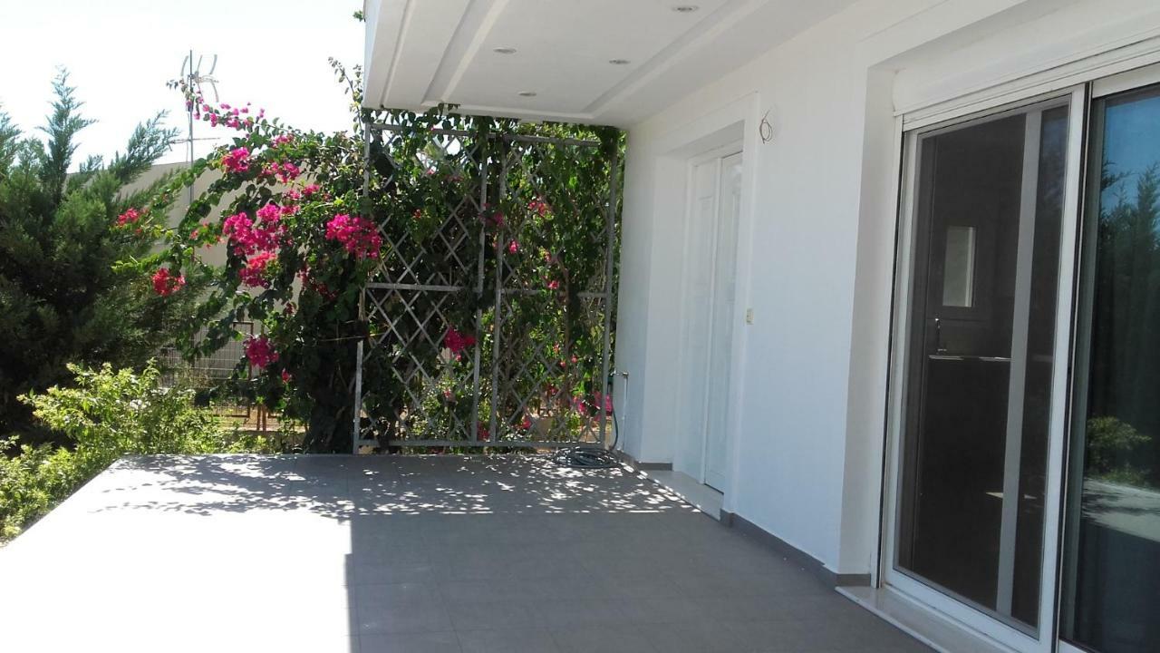 Aliveri Flat With Sea View Buitenkant foto