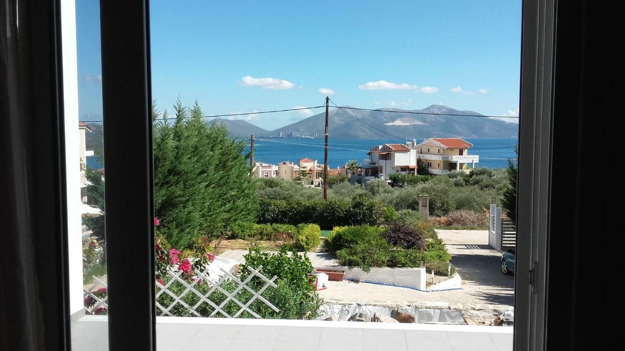 Aliveri Flat With Sea View Buitenkant foto