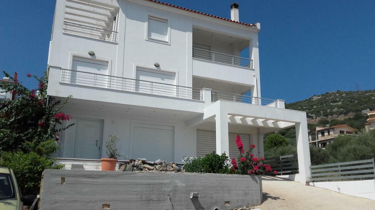 Aliveri Flat With Sea View Buitenkant foto